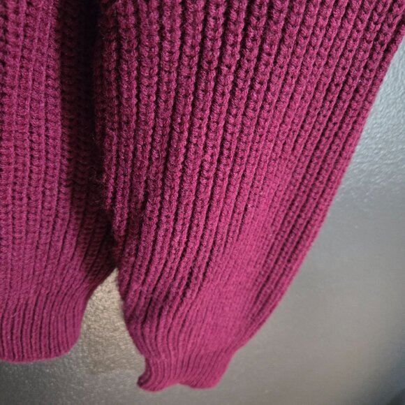 Vintage Sweater Graphix Burgundy Maroon Ribbed Knit Sweater M Acrylic Crew Neck - Picture 3 of 6